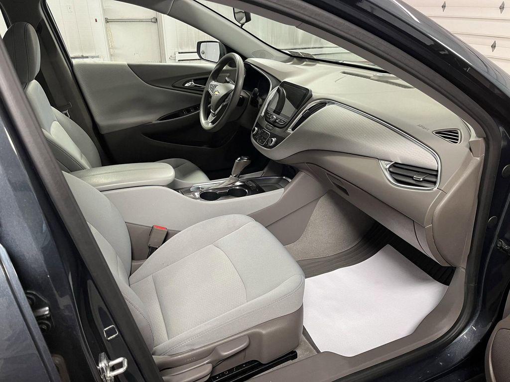 used 2020 Chevrolet Malibu car, priced at $15,995