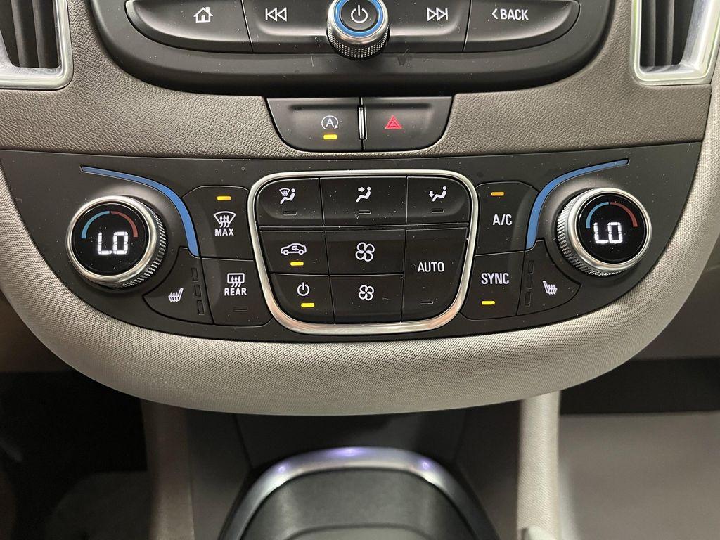 used 2020 Chevrolet Malibu car, priced at $15,995