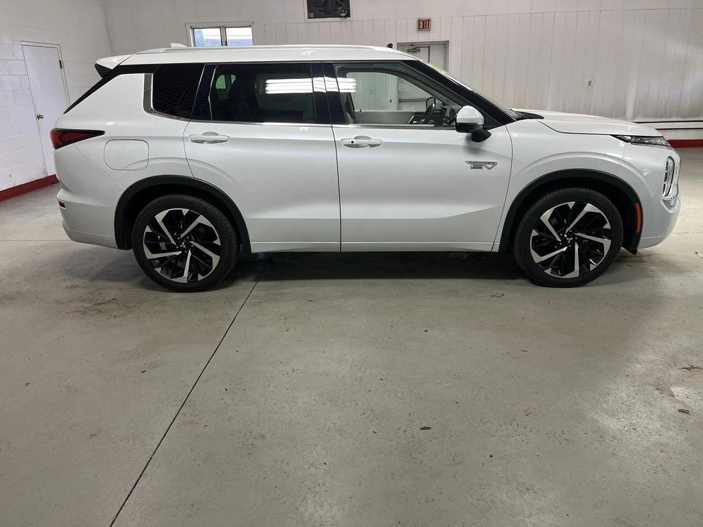 used 2023 Mitsubishi Outlander PHEV car, priced at $27,995