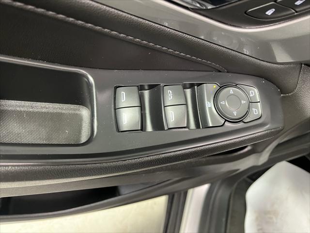 used 2022 Chevrolet Traverse car, priced at $30,995