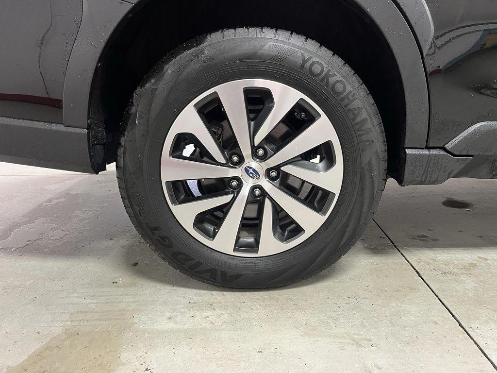 used 2025 Subaru Outback car, priced at $26,995