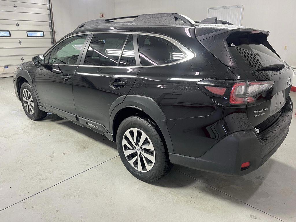 used 2025 Subaru Outback car, priced at $26,995