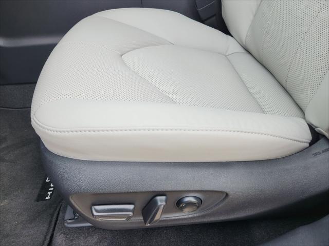 new 2025 Toyota Grand Highlander car, priced at $58,253