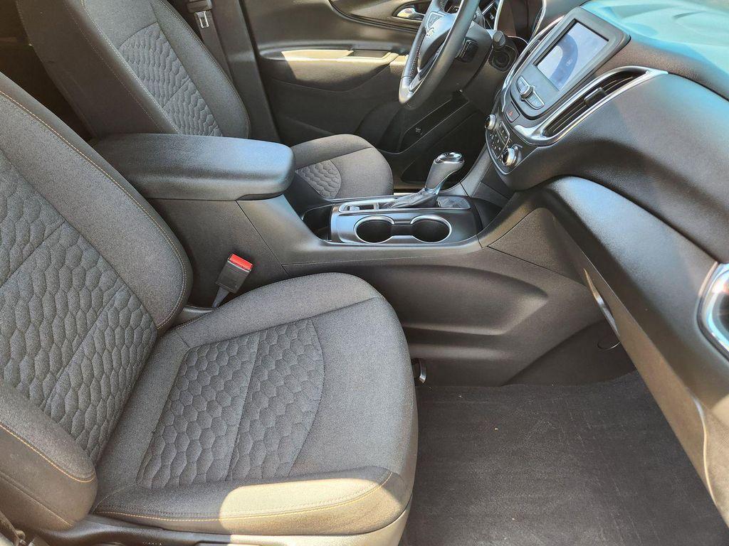 used 2021 Chevrolet Equinox car, priced at $14,538