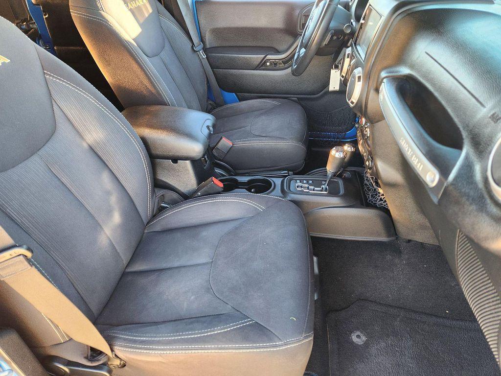 used 2015 Jeep Wrangler Unlimited car, priced at $17,337