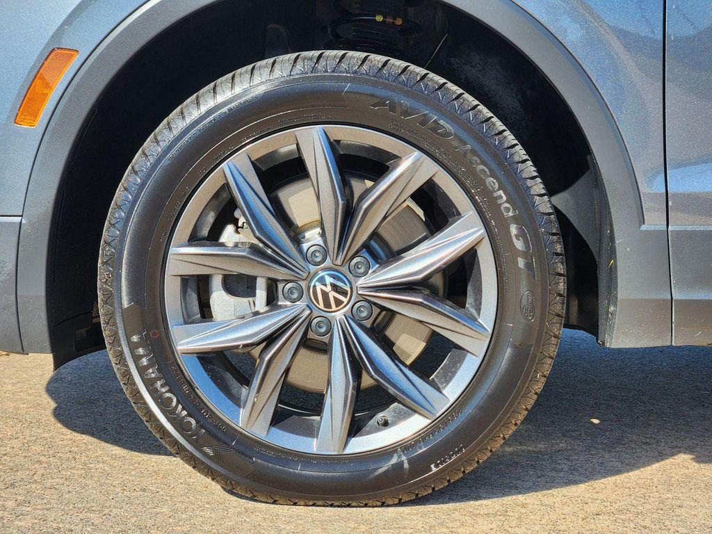 used 2022 Volkswagen Tiguan car, priced at $19,991