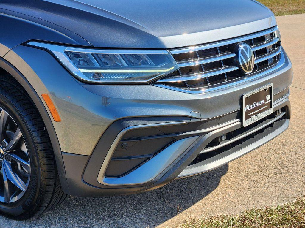 used 2022 Volkswagen Tiguan car, priced at $19,991