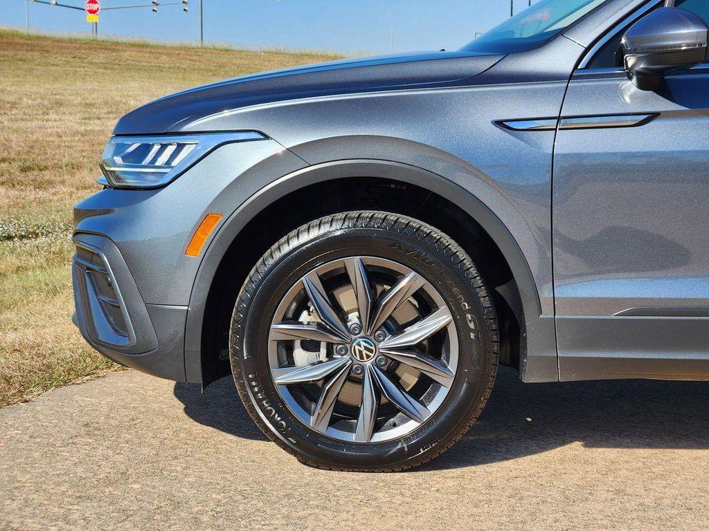 used 2022 Volkswagen Tiguan car, priced at $19,991