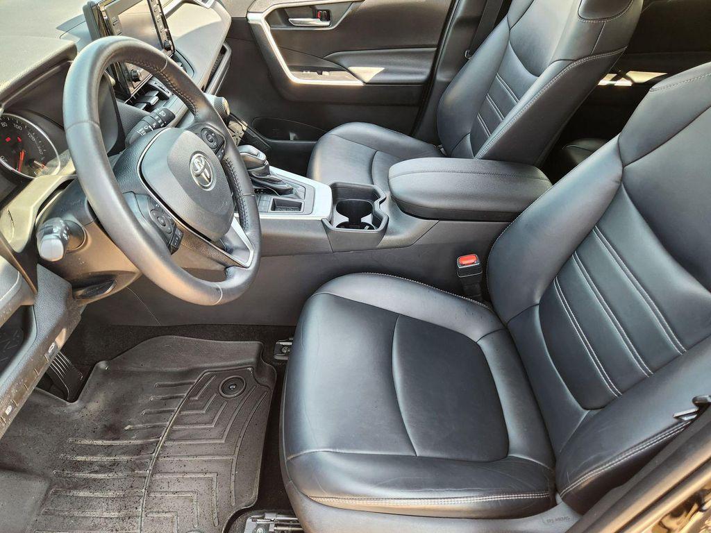 used 2020 Toyota RAV4 car, priced at $20,053