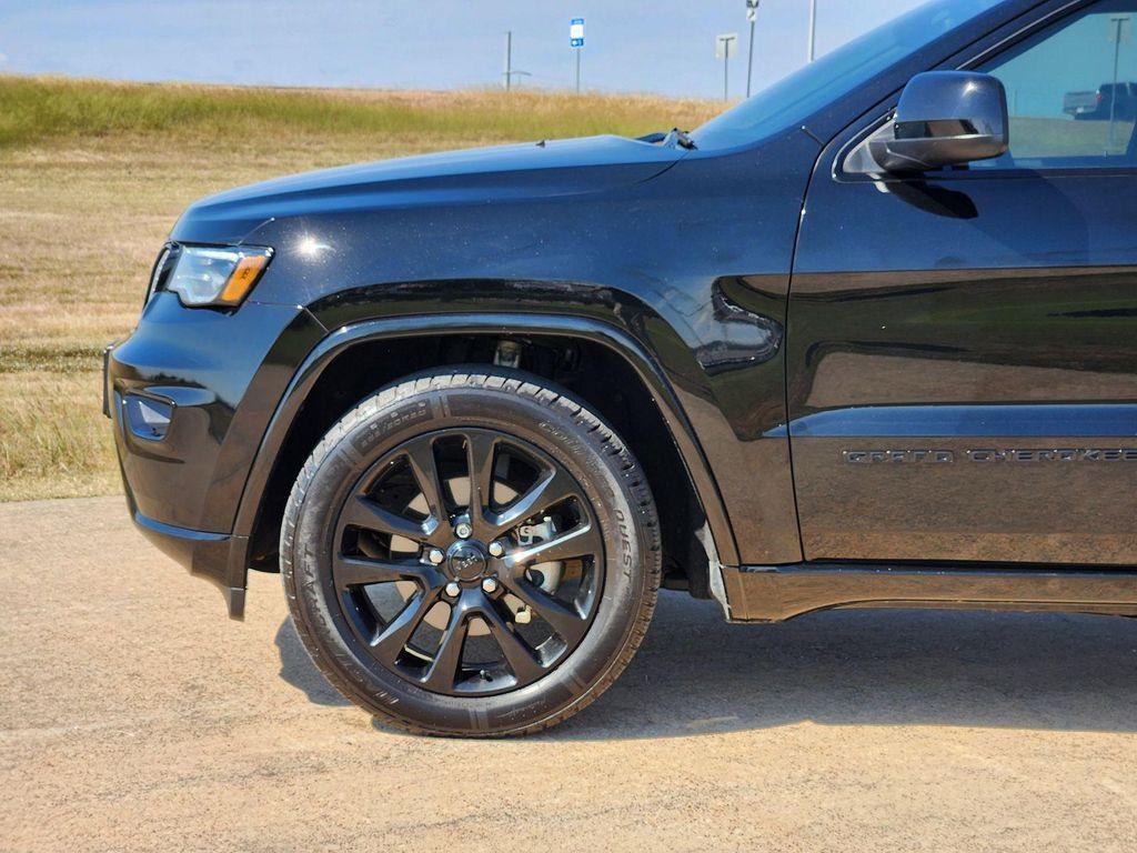 used 2020 Jeep Grand Cherokee car, priced at $19,604
