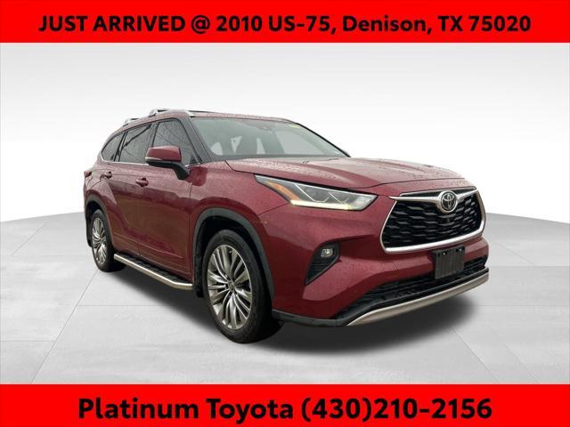 used 2021 Toyota Highlander car, priced at $35,463