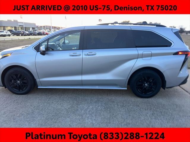 used 2023 Toyota Sienna car, priced at $38,518