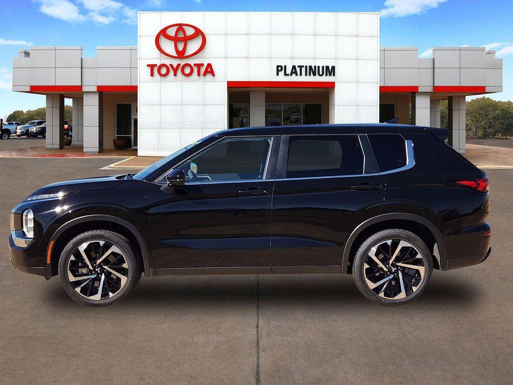 used 2022 Mitsubishi Outlander car, priced at $21,399