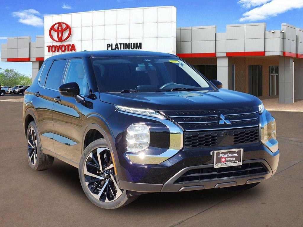 used 2022 Mitsubishi Outlander car, priced at $21,399