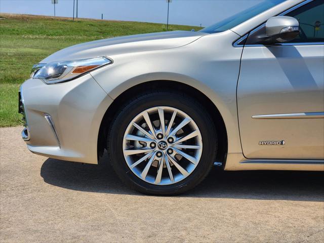 used 2018 Toyota Avalon Hybrid car, priced at $15,991