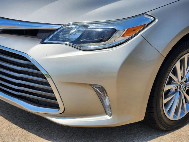 used 2018 Toyota Avalon Hybrid car, priced at $15,991