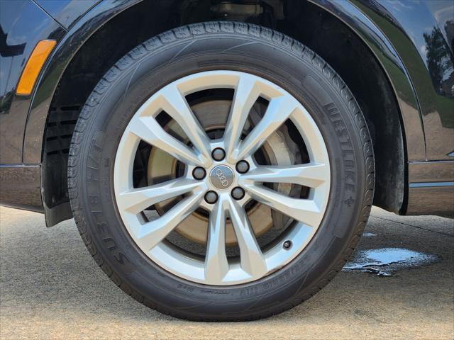 used 2019 Audi Q7 car, priced at $21,470