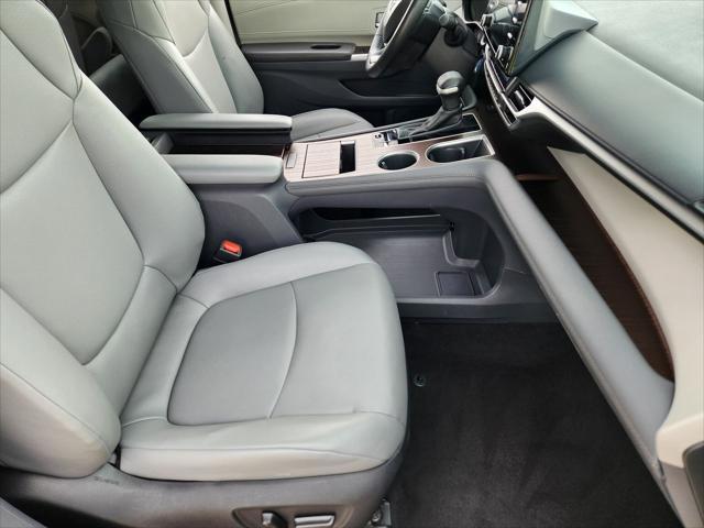 used 2024 Toyota Sienna car, priced at $39,248