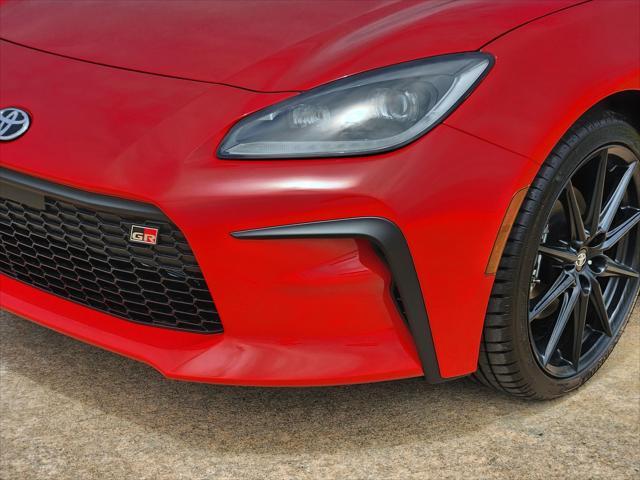 new 2025 Toyota GR86 car, priced at $35,192