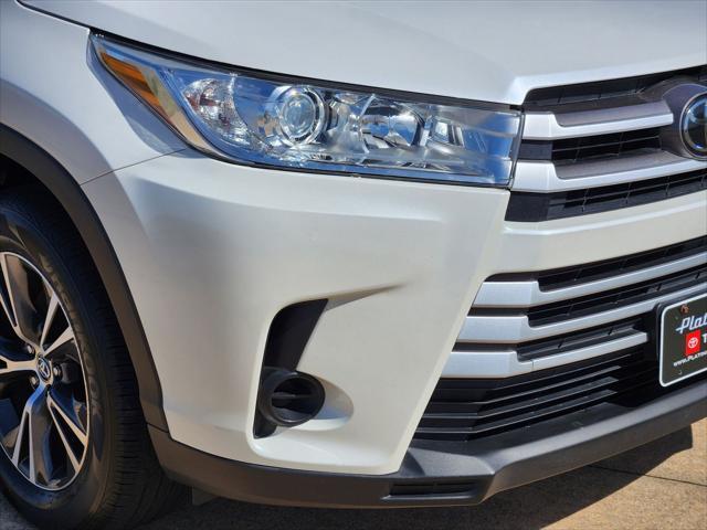 used 2019 Toyota Highlander car, priced at $21,115
