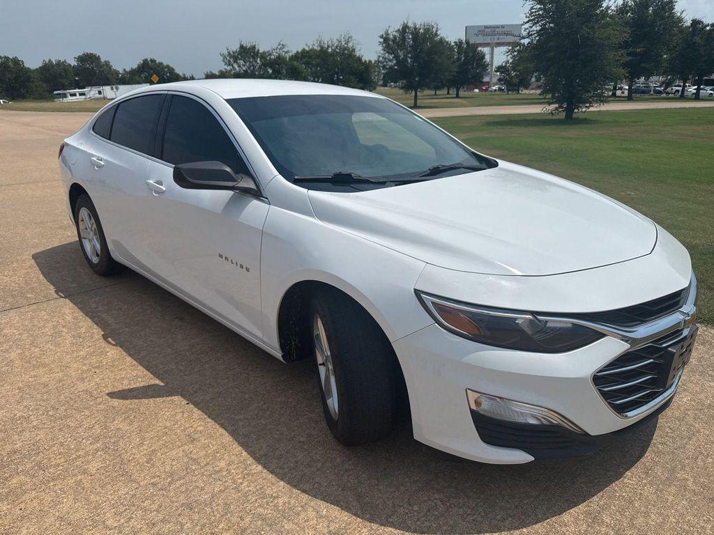 used 2020 Chevrolet Malibu car, priced at $15,299