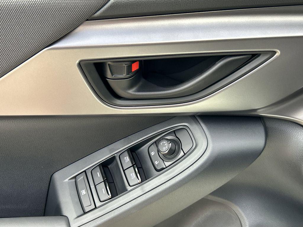 new 2025 Subaru Impreza car