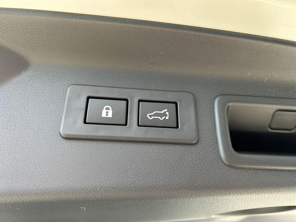 new 2025 Subaru Forester Hybrid car, priced at $38,729