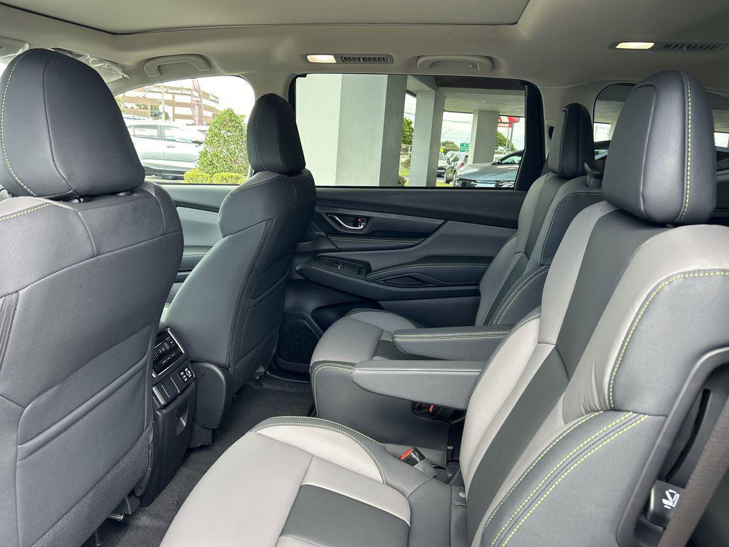 new 2025 Subaru Ascent car, priced at $46,253