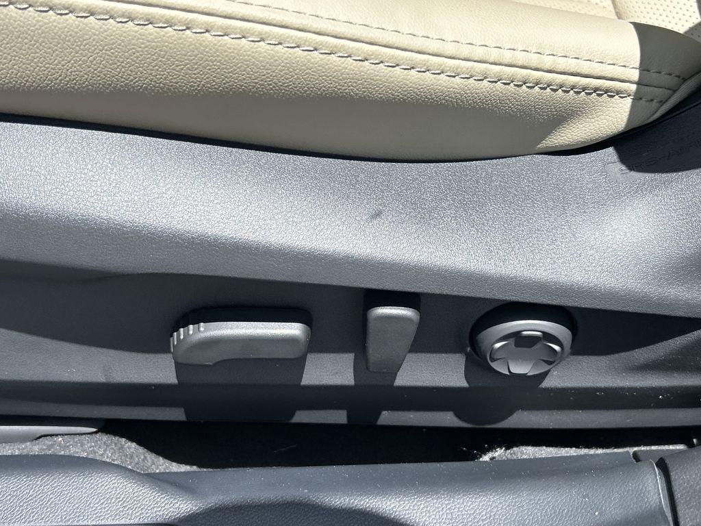 new 2025 Subaru Legacy car, priced at $38,262