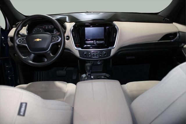 used 2022 Chevrolet Traverse car, priced at $30,000