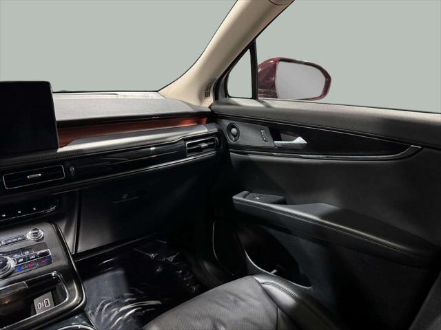 used 2022 Lincoln Nautilus car, priced at $37,987