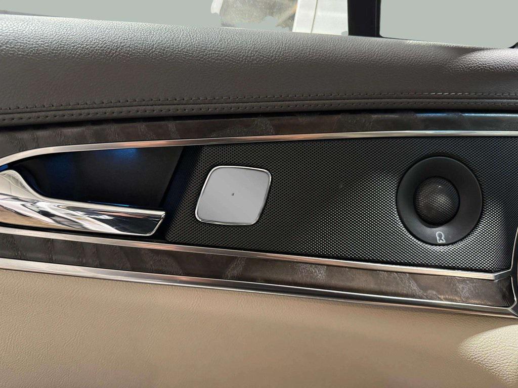 used 2019 Lincoln Nautilus car, priced at $22,987