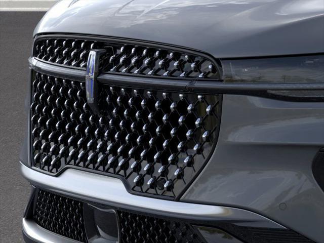 new 2025 Lincoln Nautilus car, priced at $55,137