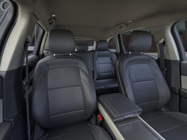 new 2025 Lincoln Nautilus car, priced at $55,137