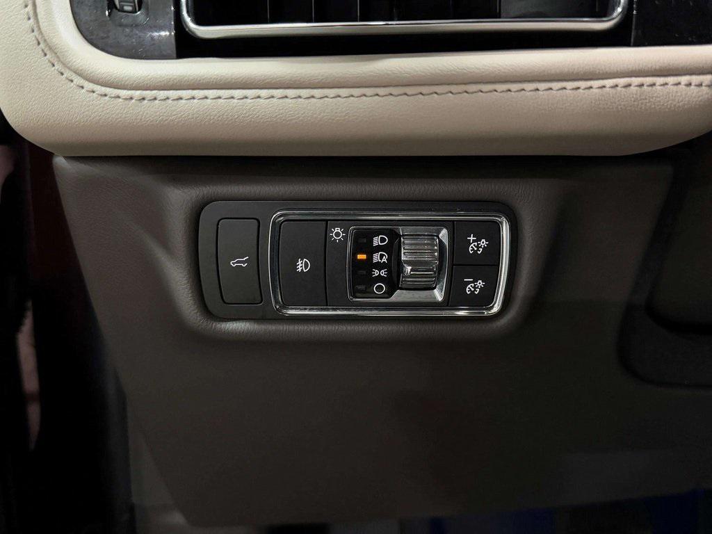 used 2022 Lincoln Aviator car, priced at $46,995