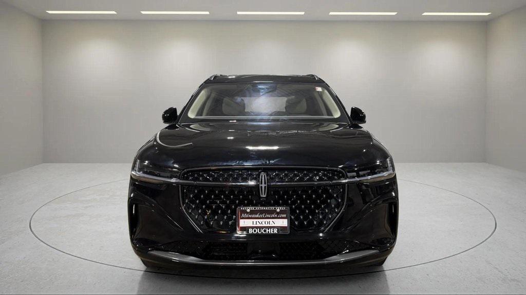 used 2025 Lincoln Nautilus car, priced at $62,995