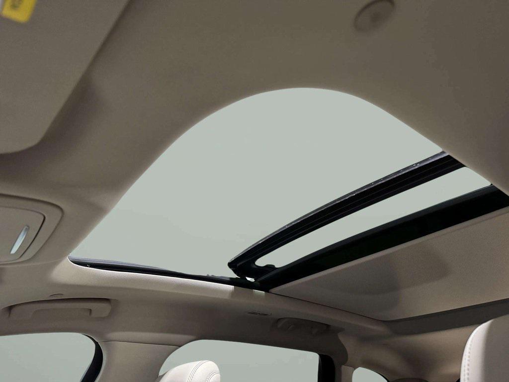 used 2025 Lincoln Nautilus car, priced at $62,995