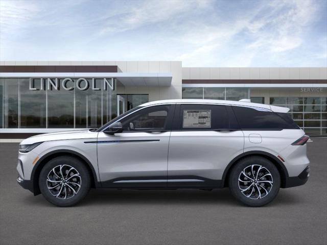 new 2025 Lincoln Nautilus car, priced at $54,074