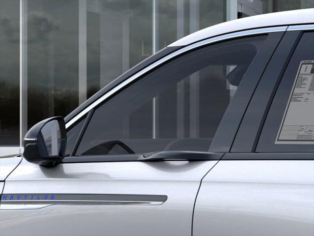 new 2025 Lincoln Nautilus car, priced at $54,074