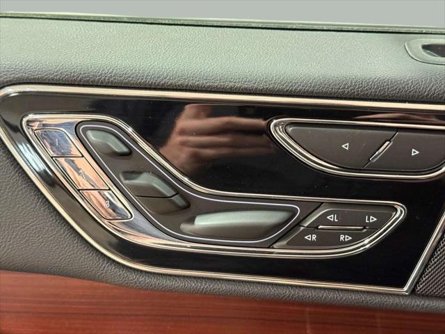 used 2022 Lincoln Navigator car, priced at $64,987