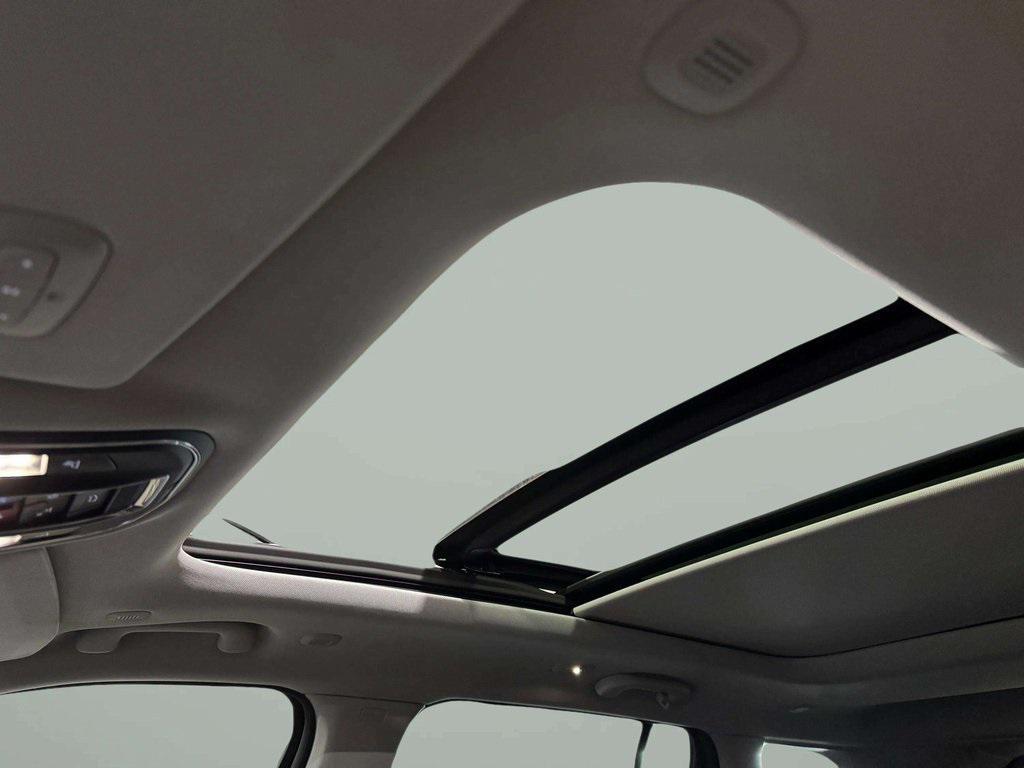 used 2023 Jeep Grand Cherokee car, priced at $32,995