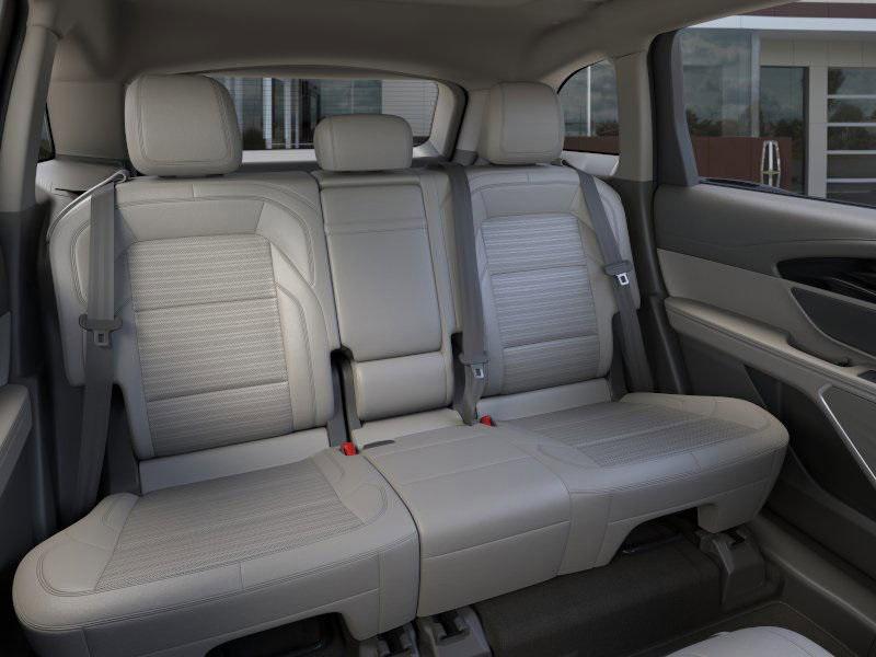 new 2025 Lincoln Nautilus car, priced at $61,576