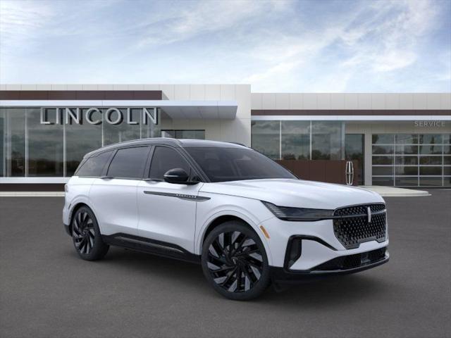 new 2025 Lincoln Nautilus car, priced at $62,133