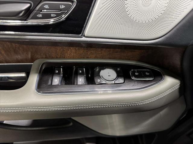 used 2022 Lincoln Navigator car, priced at $66,987