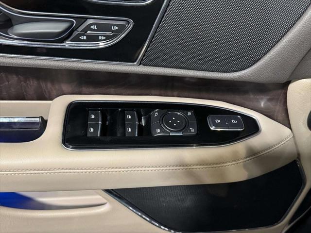 used 2022 Lincoln Navigator car, priced at $66,995