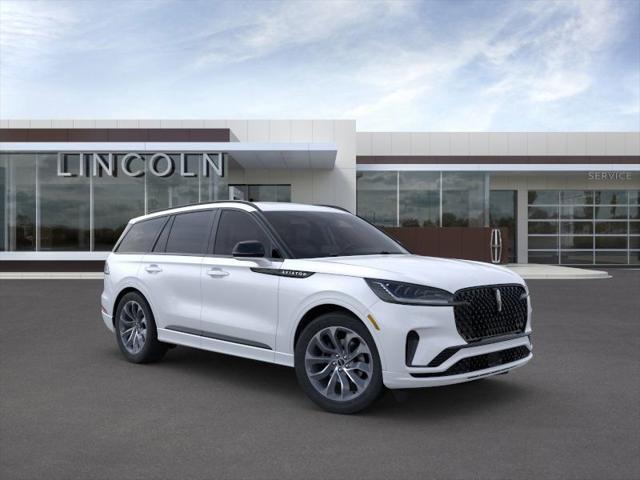 new 2025 Lincoln Aviator car, priced at $70,425