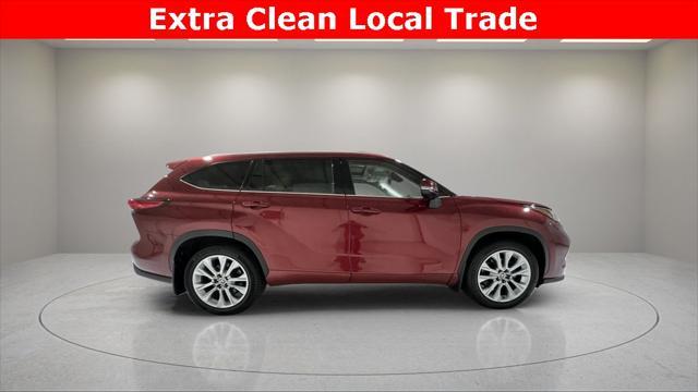 used 2020 Toyota Highlander car, priced at $29,987