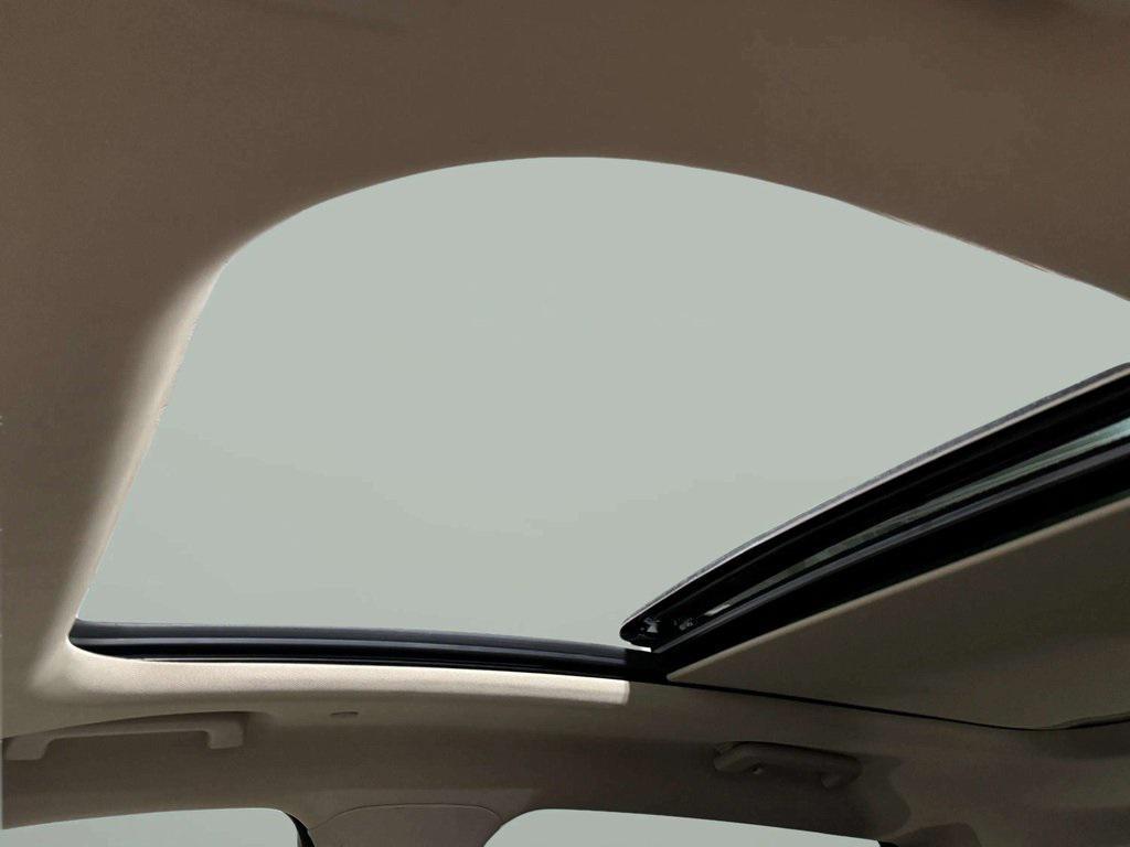 used 2021 Lincoln Nautilus car, priced at $34,995
