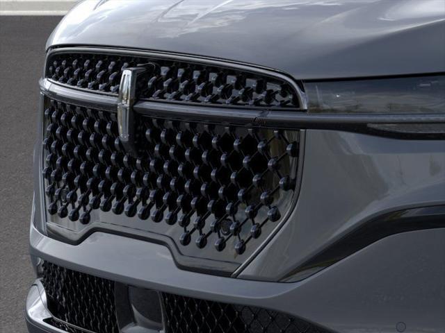 new 2025 Lincoln Nautilus car, priced at $57,777