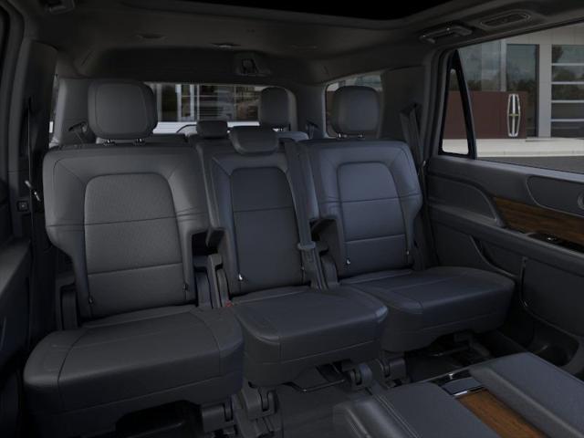 new 2024 Lincoln Navigator car, priced at $85,592